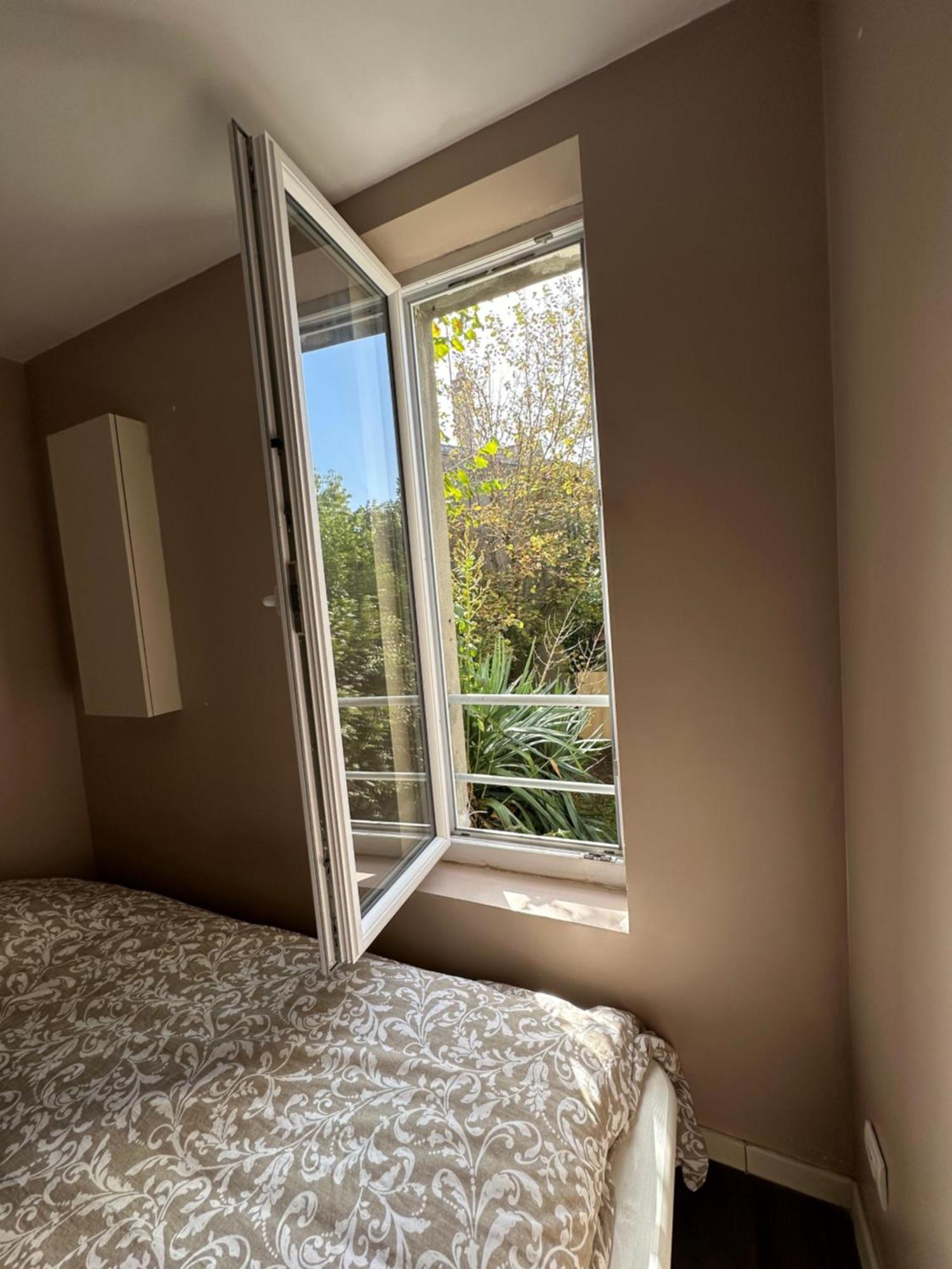 Superbe Appartement Cosy Jardin คอร์เบล-เอซองส์ ภายนอก รูปภาพ